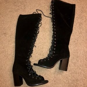 Women’s knee high heel